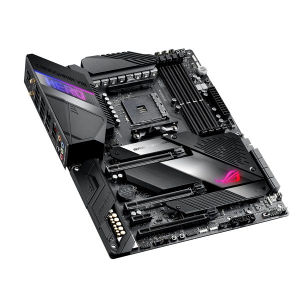 ASUS ROG Crosshair VIII Hero 1